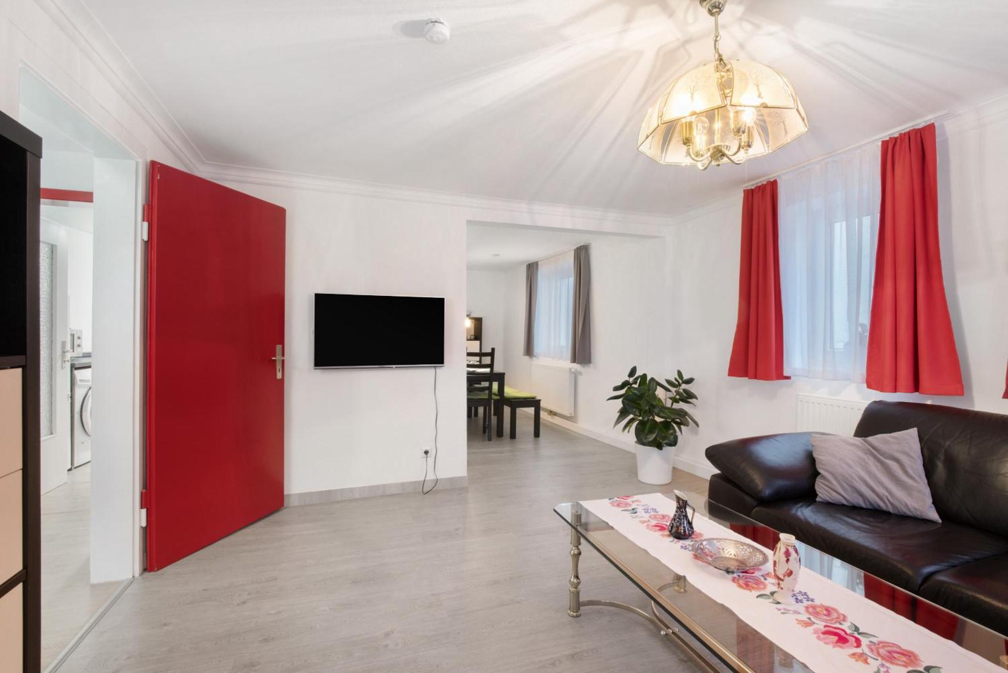 Ferienhaus Doris Bad Urach Εξωτερικό φωτογραφία